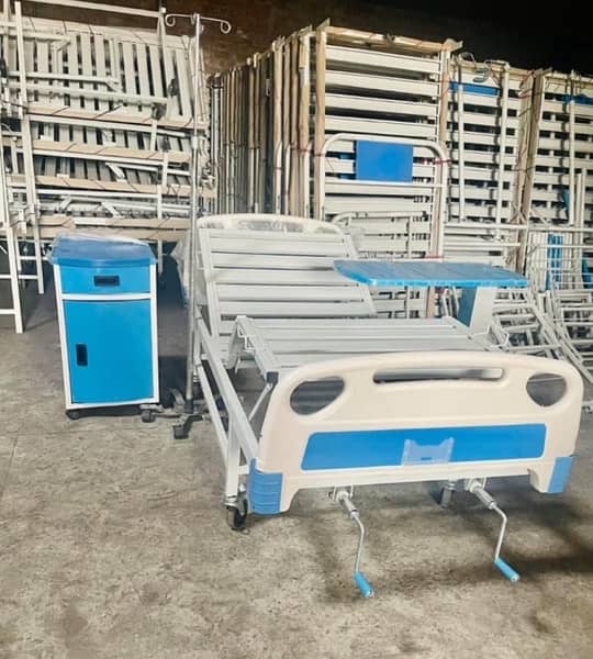 Hospital Bed Available On Rent & Sale 120 kg Capacity | Medical Bed 16