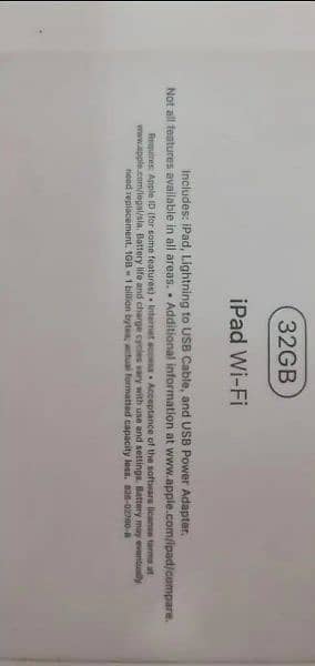 Apple ipad 5th Gen 32 gb wifi in Mint Condition 2