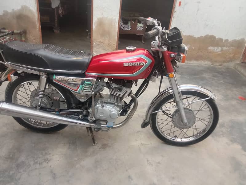 Honda 125 1986 point model parts all parts are from HM 2