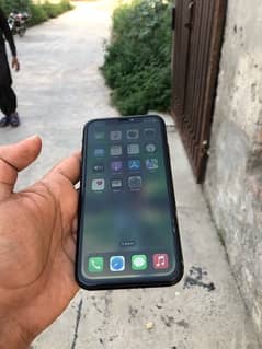 i phone xr 128 gb non pta exchang possible