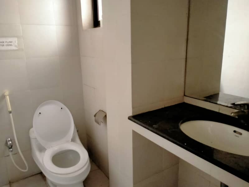 Cantt,VIP Studio Apartment For Rent Gulberg Shadman Upper Mall Gor Zaman Park for students bachelors job holders 1 Bedroom tvl 1 washroom kitchnet 7