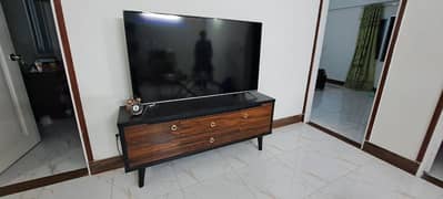 Brand new TV console/rack 55" 0