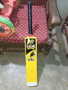 ZALMI PESHAWAR cricket bat with 2 free balls