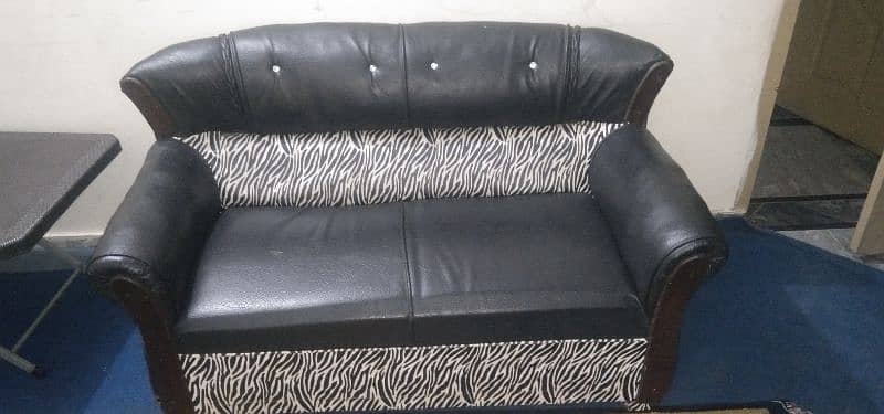 4 seater sofa for small house 0