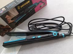 2 in 1 straightner only 3 to 4 time used condition almost new 0