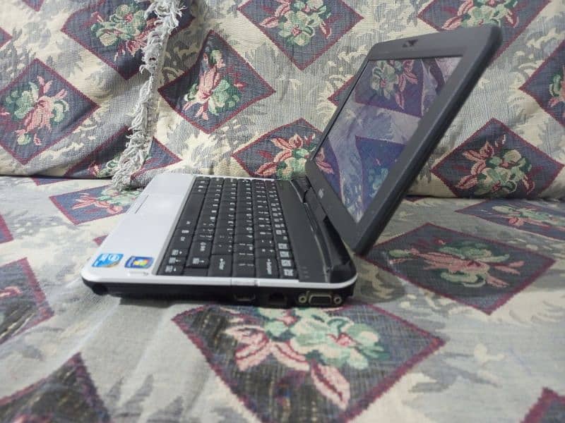 Fujitsu laptops 3