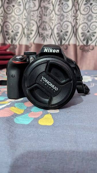 Nikon D3300
Lens 18/55
Lens 50mm
Body bag 2