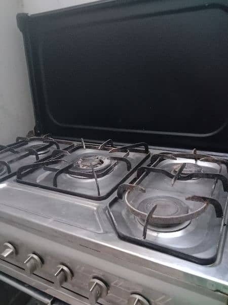 oven silver and black colour 3