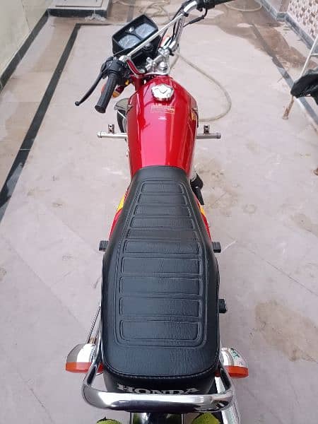 honda cg 125 condition 9/10 8