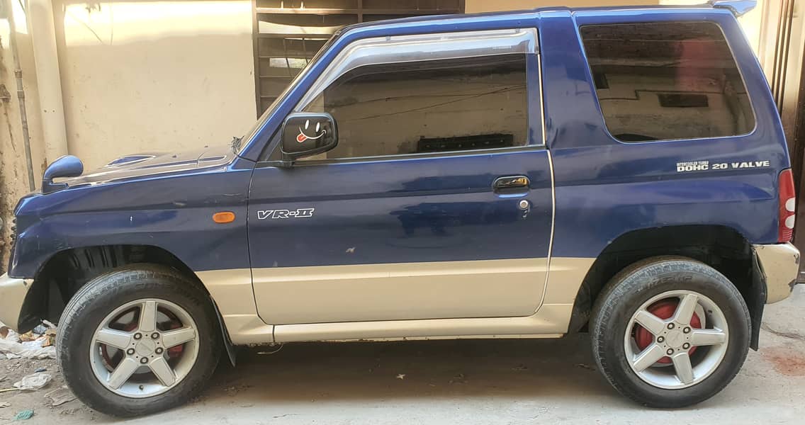 pajero mini 4