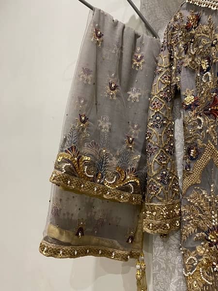Akbar Aslam Bridal Dress full heavy net work 3