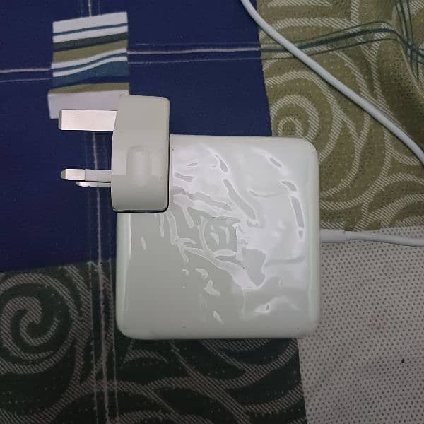 macbook charger 2