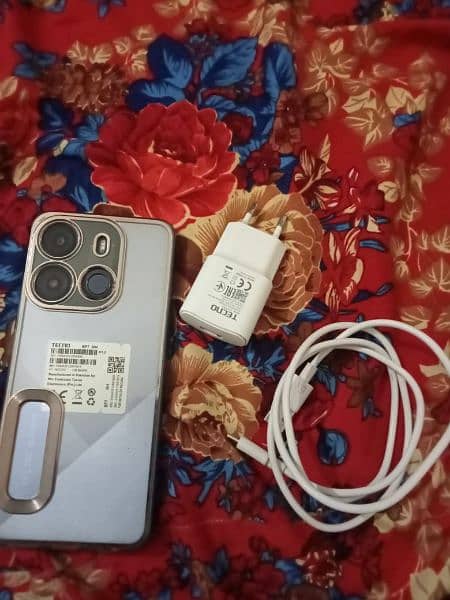 tecno spark go 2023 model 4gb ram 64gb rom with charger no box 9