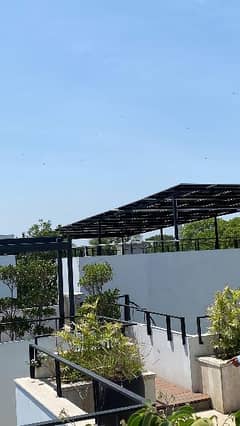 Elevated Solar Structure Customized Guarder Work 12Rs watt