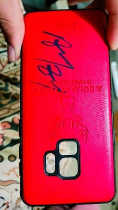 Samsung Galaxy s9 cover sign by cricketer Abbas Afridi