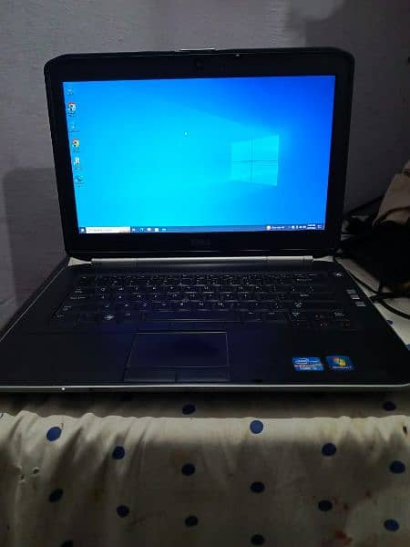 Dell Laptop Core i5 2nd Generation 3