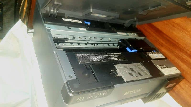 Epson L8050 New printer with original ink hp scanner 5