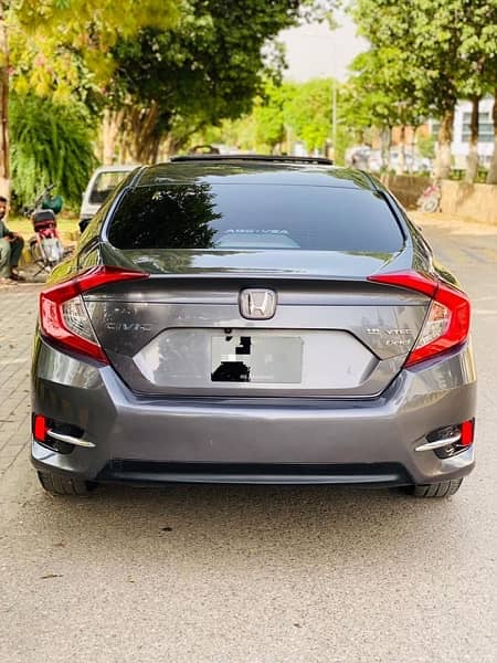 Honda Civic 2018 UG 5