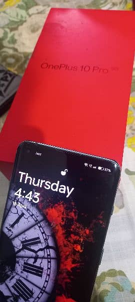 Oneplus 10 Pro 12gb 256gb NonPta condition like new with box nd chargr 1