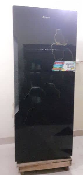 full size refrigerator new condition 1