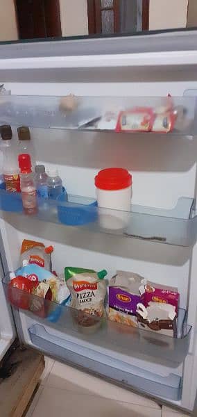 full size refrigerator new condition 4