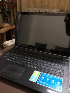 toshiba leptop Satellite i3 5th generation touch and type 0