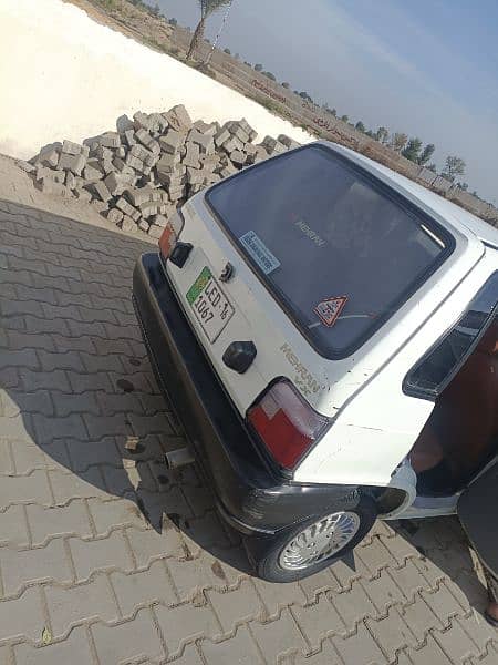 Best Mehran Family Used Car with high fuel average 7
