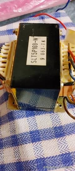220to30+30+7.5 volts Japanese amplifier transformer 0