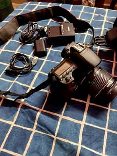 Canon EOS 60D (18=55)Stm lens
