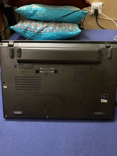 Lenovo X260 Laptop 1
