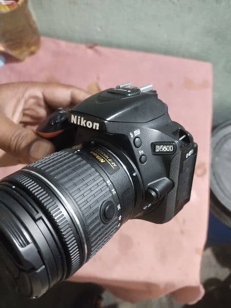 Nikon D5600 with 18- 55  & 70-300 Lens 2 Original Batteries charger 16
