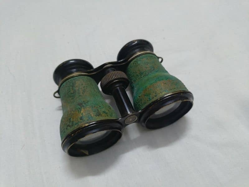 Antique Binocular Brass pocket size 0