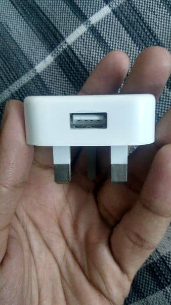 Apple Adapter a1399 for iphone 4,5 and 6 series imported 1