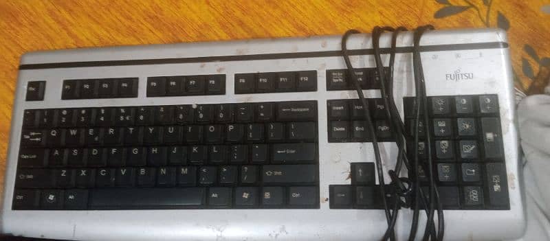 Original Fujitsu Keyboard 0