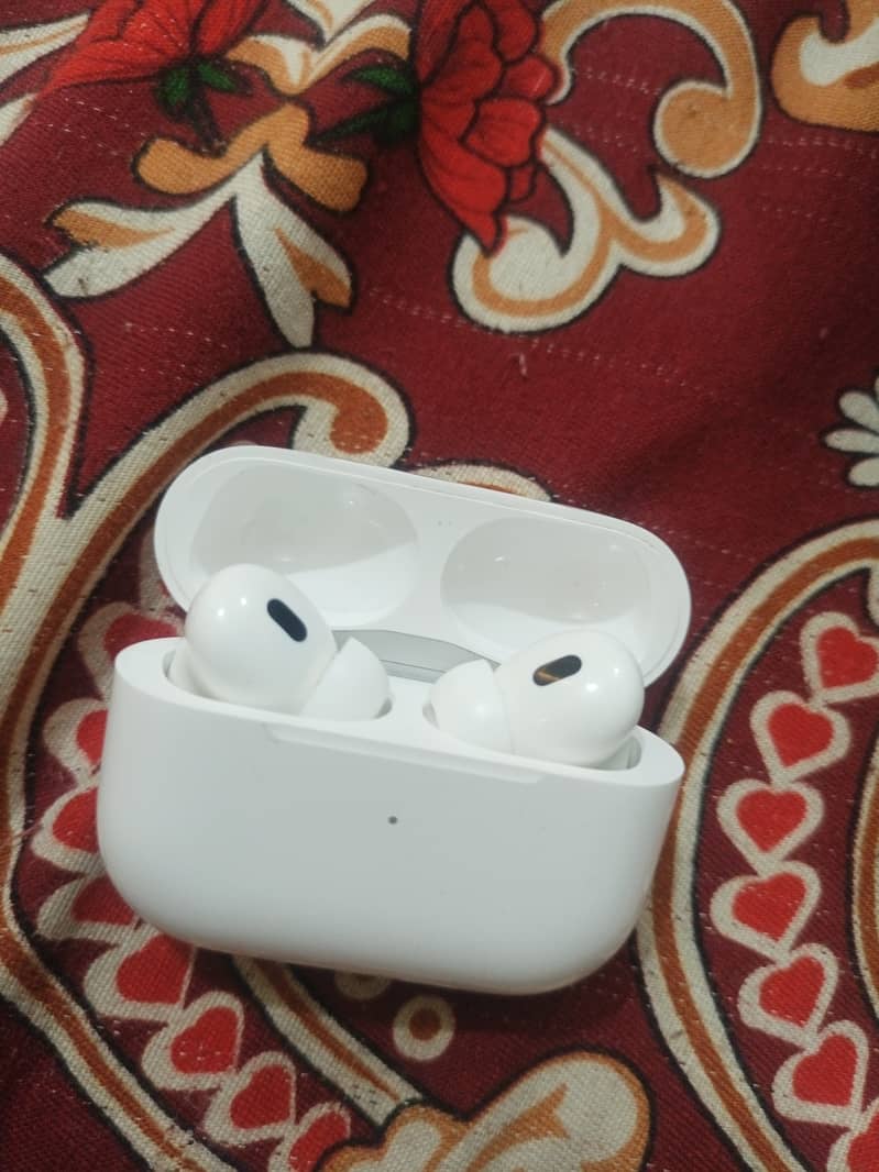 Apple airpods pro 2nd generation 9