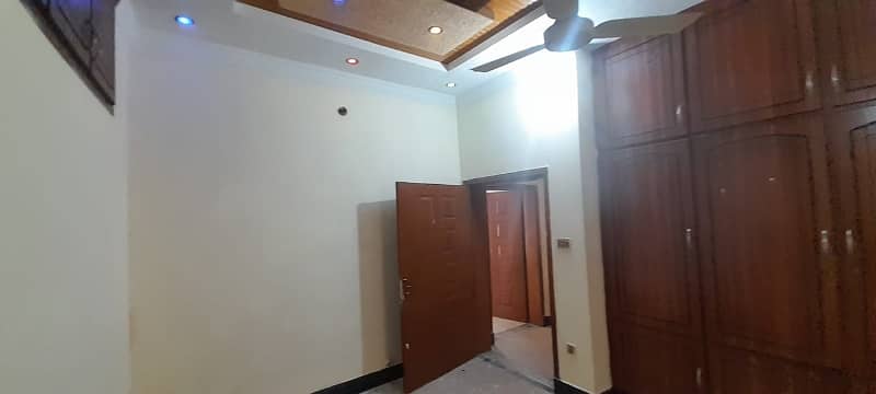 Stunning 10 Marla Double Storey Available In Gulshan e iqbal 2