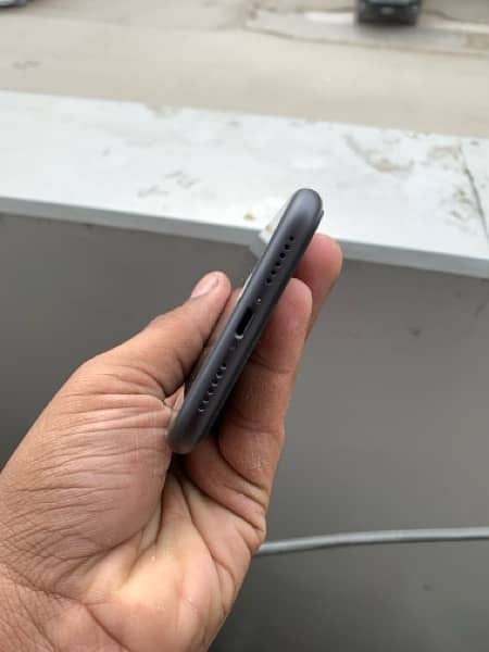 iphone 11 64gb non pta 3