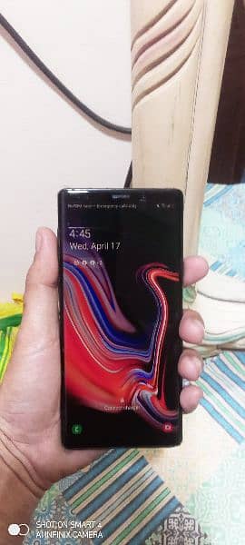 Samsung Note9 6/128 Non pta Minor glass crack. 7