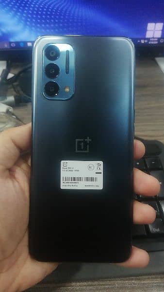 One plus 10 by 10 urgent sale 1