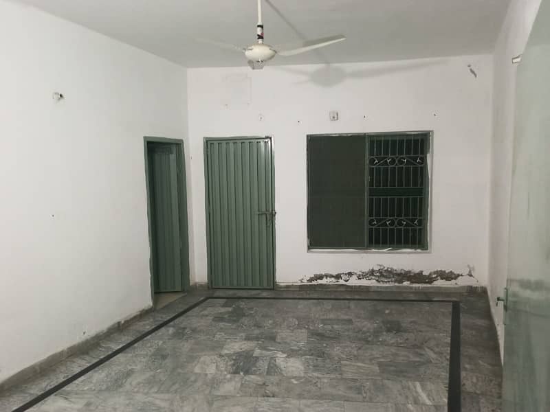 6 Marla house for Sale On kacha jail road kot lakhpat lahore 1