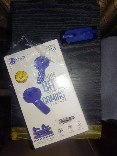 Dany 110 gaming Earbuds Blue colour 9