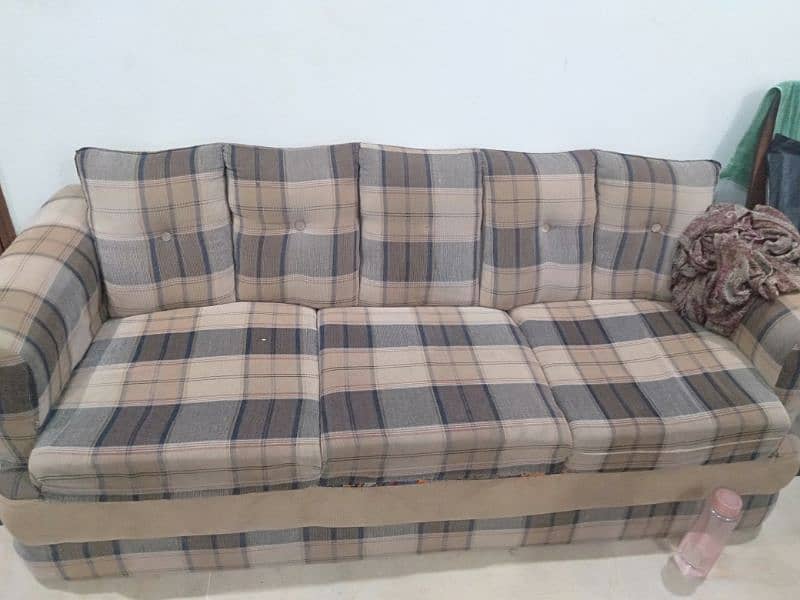 used 7seater sofa set 1