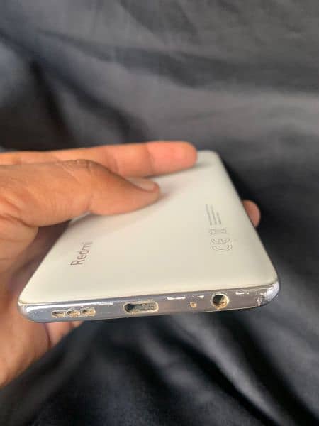 Redmi Note 10 ( 4+2/128 ) Condition 10/9 with box Original Charger  . 4
