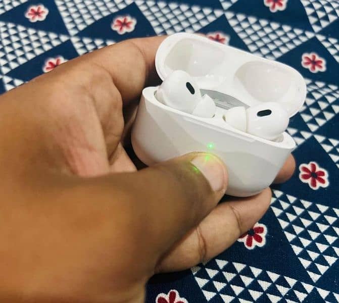 Apple airpods Pro 2nd Gen(Made in veitnam) 5