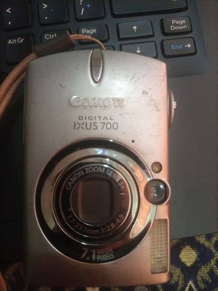 Canon ixus700. Urgent Sale. 3