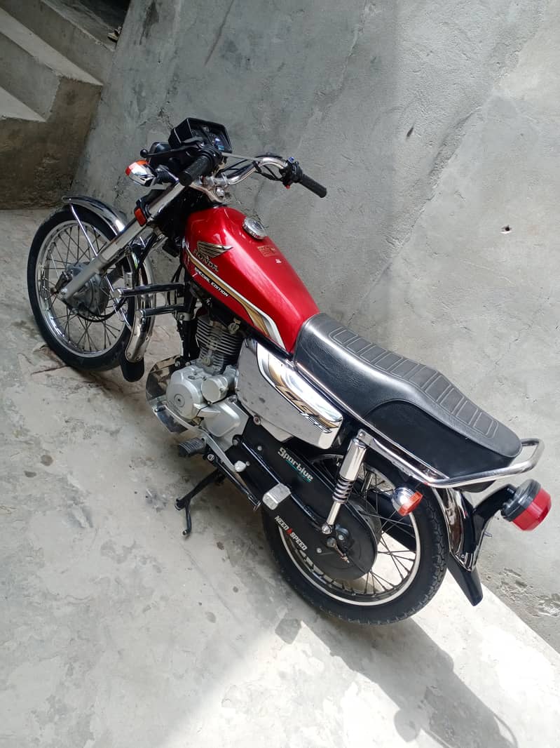 Honda cg 125 special edition 0