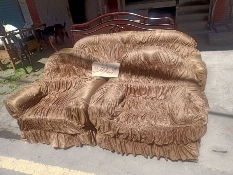 sofa for sell 1