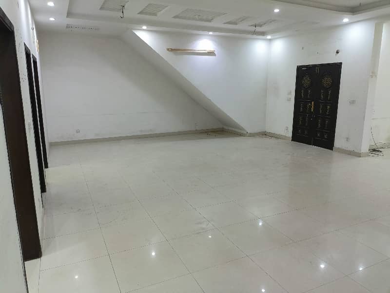 10,Marla Beautiful Ground Floor Hall+2, Rooms Available for office use in johar Town near Emporium mall 3