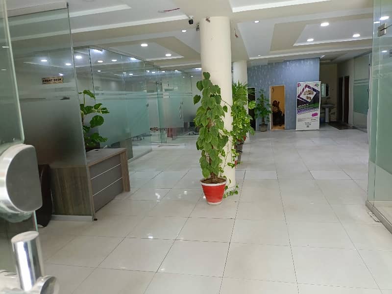 13,Marla Commercial Ground Floor Hall Available For Rent Near Shoukat Khanam Hospital 0