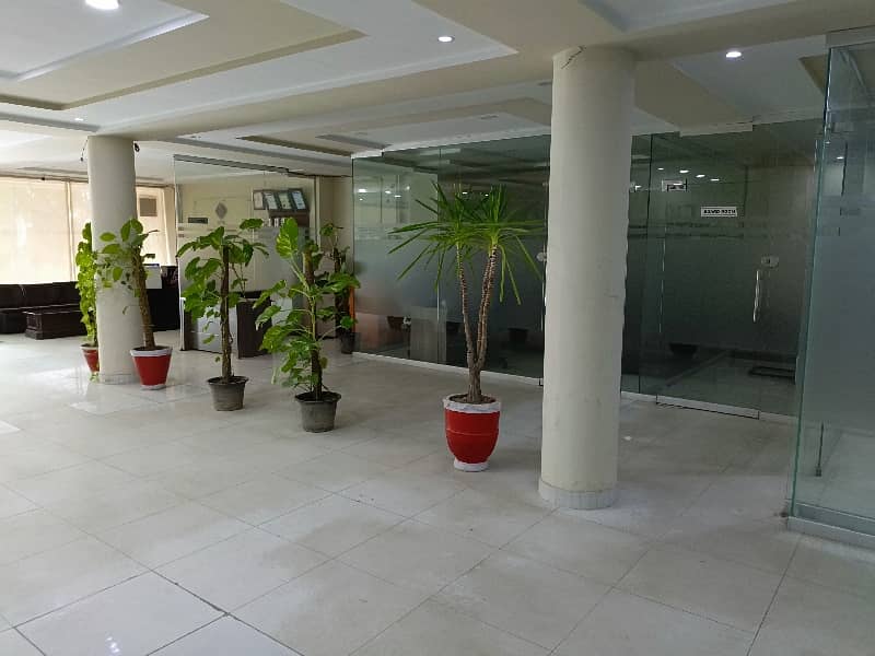 13,Marla Commercial Ground Floor Hall Available For Rent Near Shoukat Khanam Hospital 10
